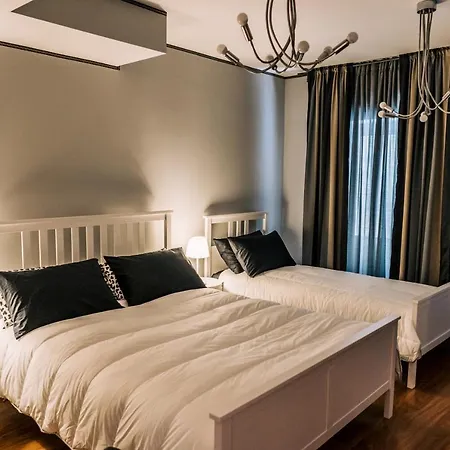 Le Finestre Di Via Asiago Bed and breakfast Catania